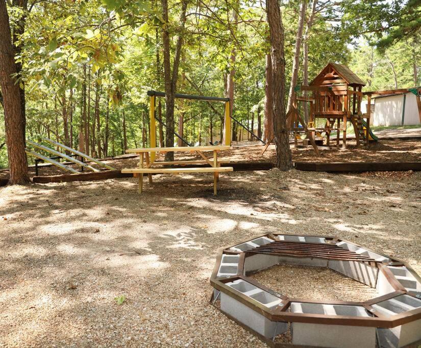 3 Bedroom Vacation Home Next To Silver Dollar City Branson Exterior foto